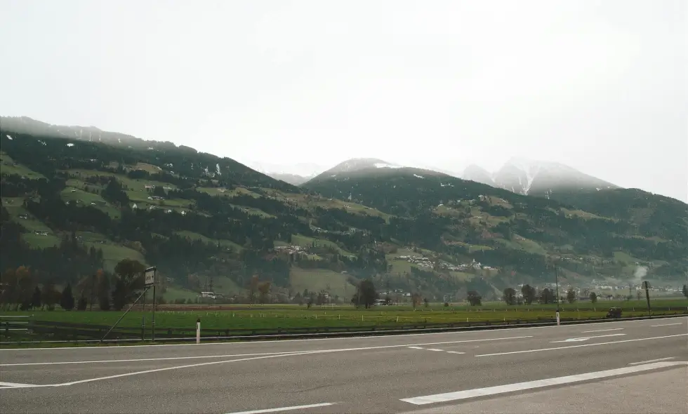 Specyfika austriackiej sieci autostrad oraz zakup winiety