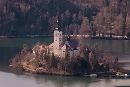 Travel options by car in Slovenia