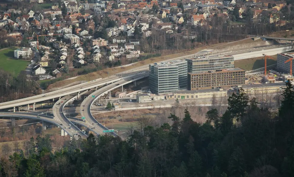 Snelwegen van Zwitserland en het online kopen van een tolvignet in 2026