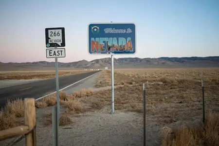 2024 Vinietă - Cumpărare Rapidă și Confortabilă în Austria ✔️