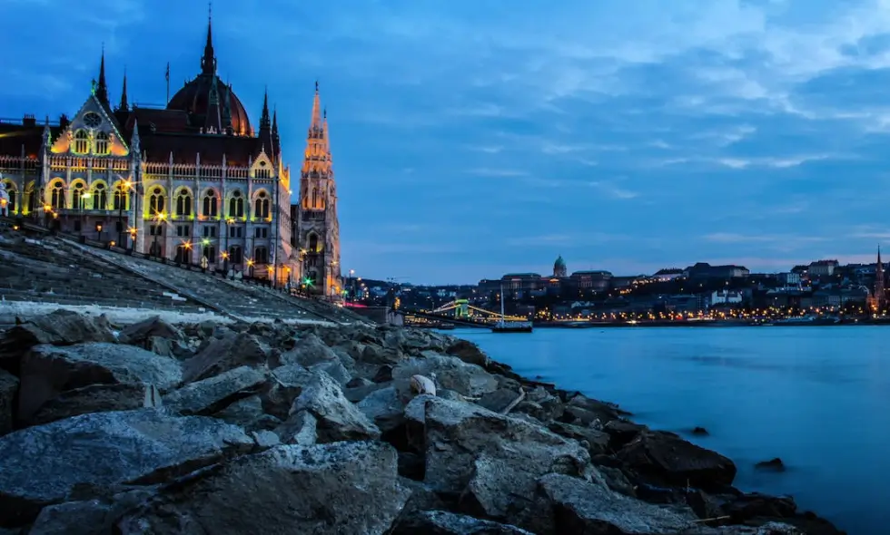 Венгерскія аўтастрады - Падарожнічайце камфортна з новай анлайн вiньеткай!